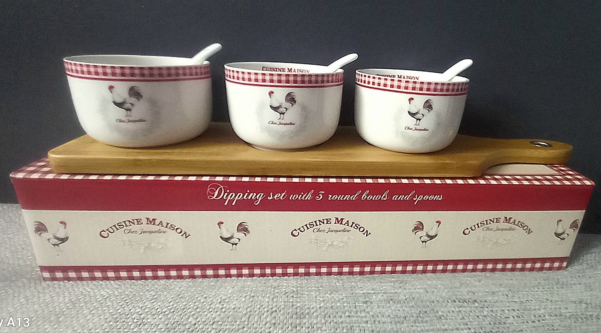 Set 3 Ciotole Porcellana con Cucchiaini e Vassoio Bamboo 37cm - GrazieGio