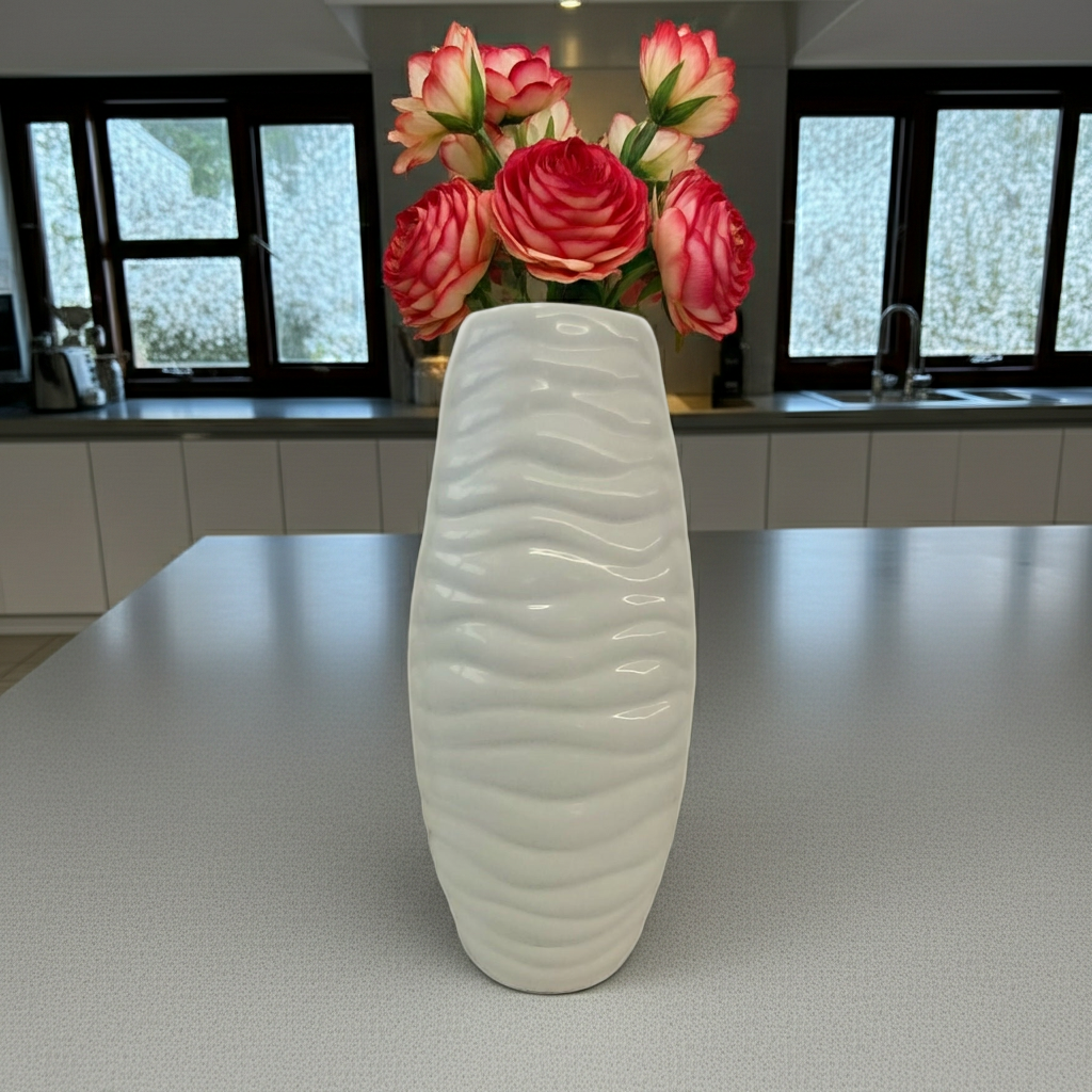 White Wave Vase 22cm - Elegant Modern Design